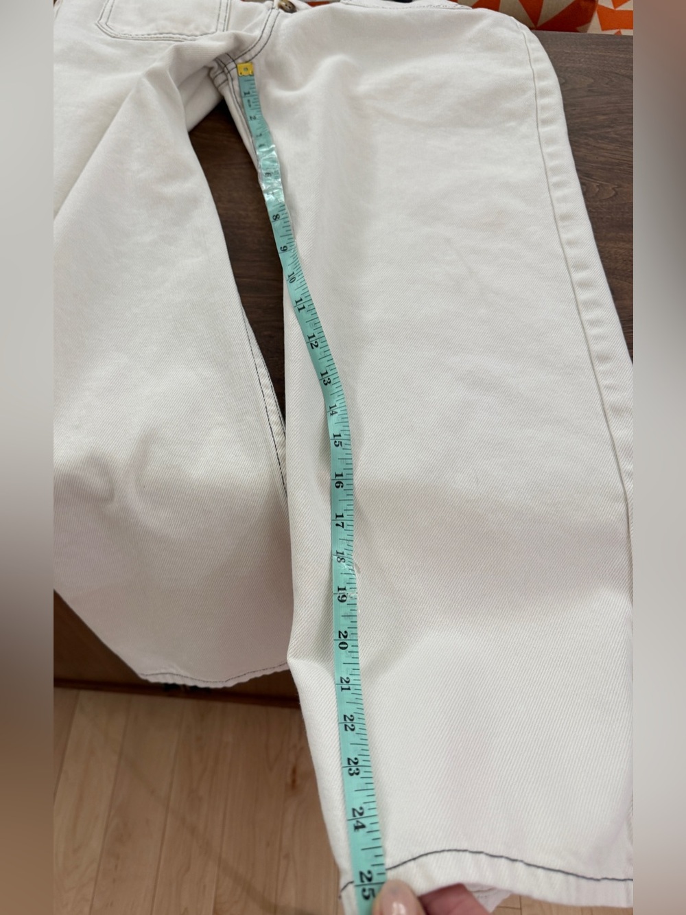 Reformation Eloise High Rise Wide Leg Jeans in Ivory - Size 28 - Picture 17 of 17